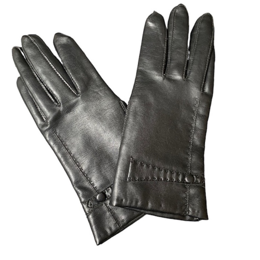 NWOT Classy black vinyl driving gloves